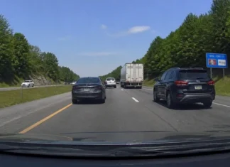Car Dash Cam Buying Guide: How to Choose the Right Camera for Safer U.S. Driving Car Dash Cam